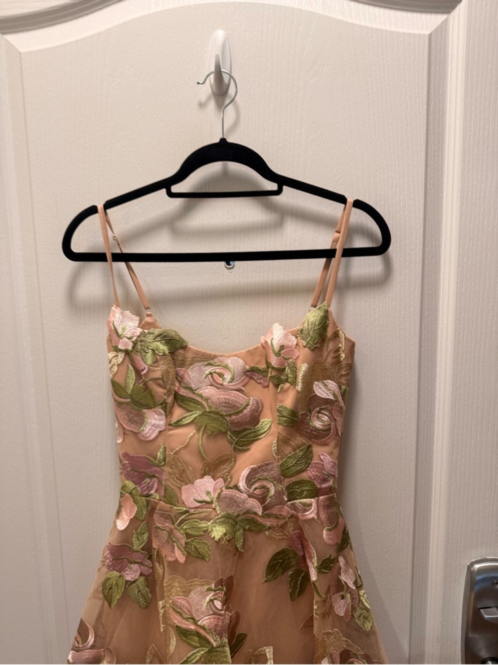 HELSI Embroidered Floral Sleeveless Cocktail Dress Size XS NWT - Picture 4 of 7